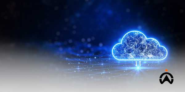 Ilustrasi teknologi cloud computing untuk meningkatkan manajemen armada dengan operasi awan bagi bisnis.