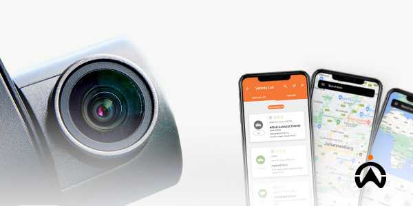 Kamera_dashboard_ADAS_dan_aplikasi_pelacak_armada_pada_tiga_smartphone