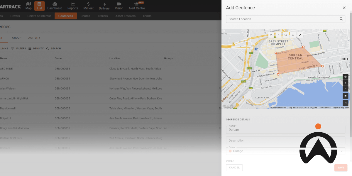 Perangkat lunak Cartrack memaparkan geofence untuk membantu menghindari deviasi pada rute perjalanan armada.